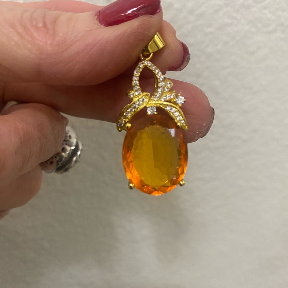 Elegant natural golden Citrine, Gemstone Pendant